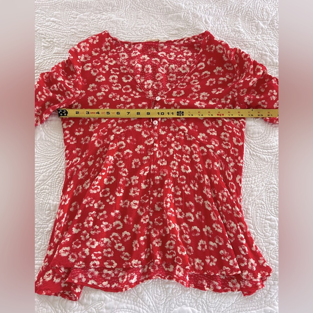 Hummingbird Blouse - Picture 11 of 11